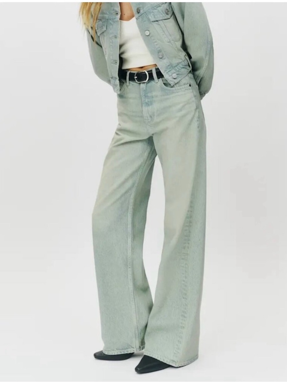 NWT* Reformation Cary High Rise Slouchy Wide Leg Jeans Sahara Wash size 27